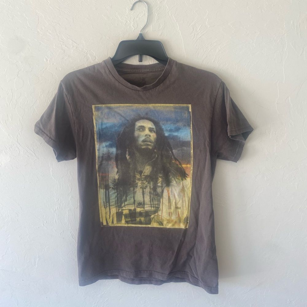 Bob Marley cool tone brown taupe multicolored graphic tee t-shirt top